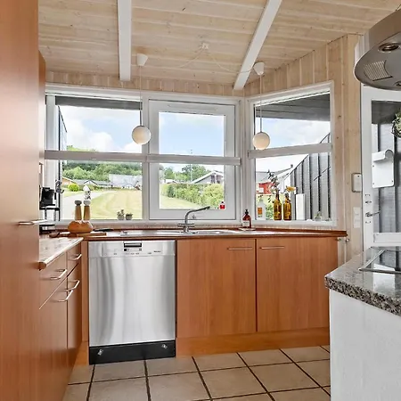 בית נופש Amazing In With Kitchen Sjolund